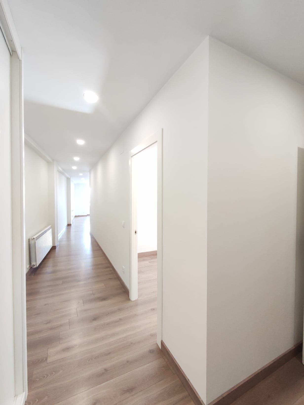 edificio para alquilar en posada de herrera oviedo